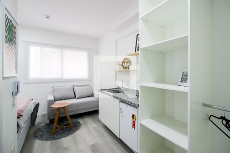 Apartamento para alugar com 25m², 1 quarto e sem vagaSala/quarto