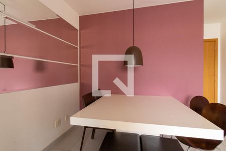 Sala de apartamento para alugar com 3 quartos, 80m² em Cambuí, Campinas