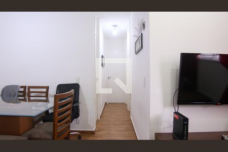 Corredor de apartamento à venda com 3 quartos, 60m² em Vila Alpina, São Paulo