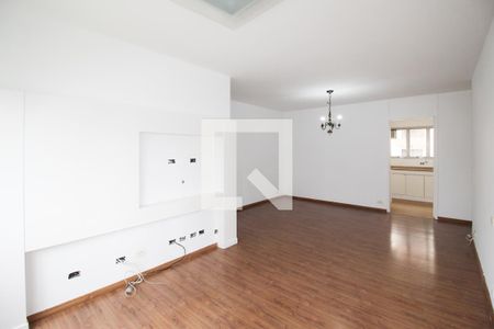 Sala de apartamento para alugar com 3 quartos, 100m² em Moema, São Paulo