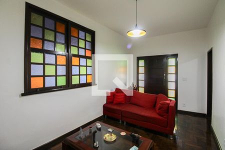 Sala de casa para alugar com 4 quartos, 360m² em Santa Monica, Belo Horizonte