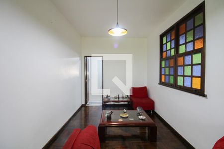 Sala de casa para alugar com 4 quartos, 360m² em Santa Monica, Belo Horizonte