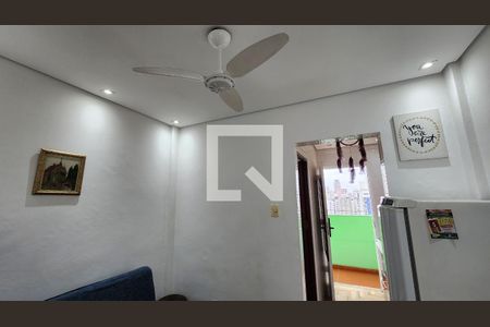 Detalhe Sala de apartamento para alugar com 1 quarto, 33m² em Ponta da Praia, Santos