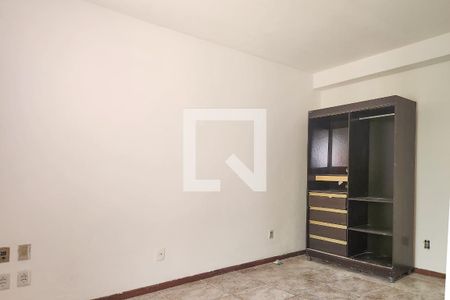 Quarto de casa para alugar com 1 quarto, 40m² em São Cristóvão, Salvador