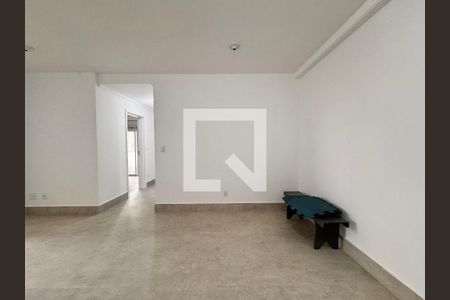 Sala de apartamento à venda com 2 quartos, 67m² em Parque das Nações, Santo André