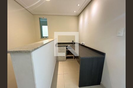 Corredor de casa à venda com 3 quartos, 280m² em Vila Cruz das Almas, São Paulo