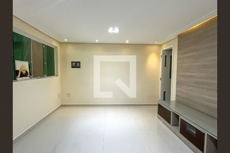 Sala de casa à venda com 3 quartos, 280m² em Vila Cruz das Almas, São Paulo