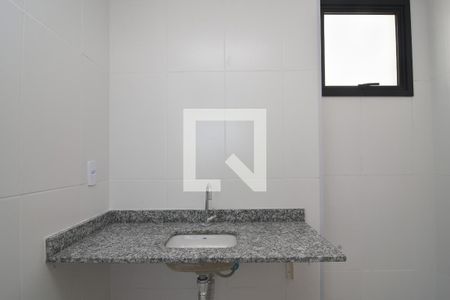 Banheiro de kitnet/studio à venda com 1 quarto, 38m² em Ingá, Niterói