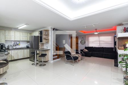 Sala  de casa à venda com 4 quartos, 250m² em Tristeza, Porto Alegre