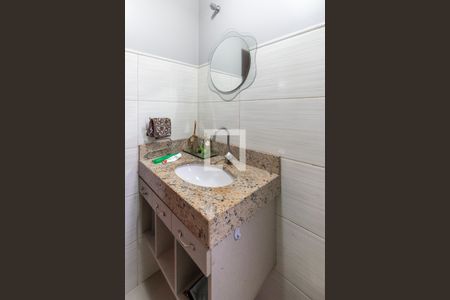 Lavabo de casa à venda com 4 quartos, 250m² em Tristeza, Porto Alegre