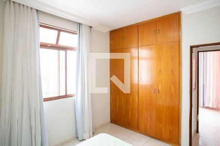 Quarto de apartamento à venda com 2 quartos, 64m² em Nova Floresta, Belo Horizonte