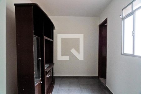 Sala de casa para alugar com 2 quartos, 40m² em Vila Pereira Cerca, São Paulo