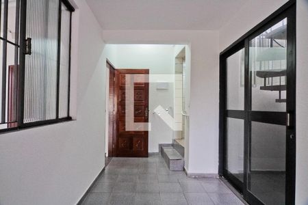 Sala de casa para alugar com 2 quartos, 40m² em Vila Pereira Cerca, São Paulo