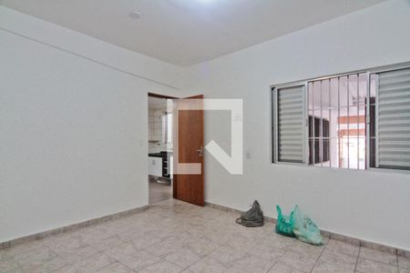 Quarto 1 de casa para alugar com 2 quartos, 40m² em Vila Pereira Cerca, São Paulo