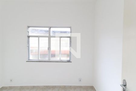 Quarto de apartamento para alugar com 2 quartos, 77m² em Quintino Bocaiúva, Rio de Janeiro