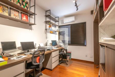 Quarto 1 de apartamento à venda com 4 quartos, 275m² em Sion, Belo Horizonte