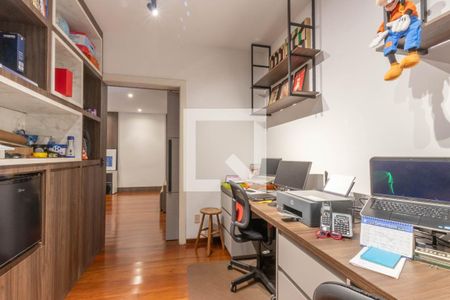 Quarto 1 de apartamento à venda com 4 quartos, 275m² em Sion, Belo Horizonte