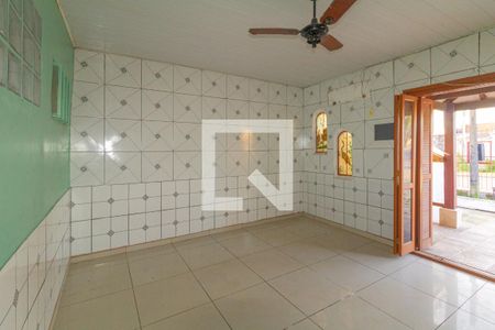 Sala de casa à venda com 3 quartos, 207m² em Guajuviras, Canoas