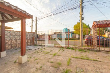 Vista da Sala de casa à venda com 3 quartos, 207m² em Guajuviras, Canoas