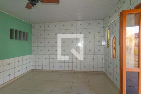 Sala de casa à venda com 3 quartos, 207m² em Guajuviras, Canoas