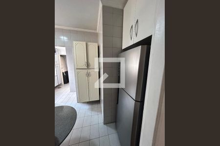 Cozinha de apartamento à venda com 2 quartos, 71m² em Água Branca, São Paulo