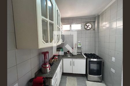 Cozinha de apartamento à venda com 2 quartos, 71m² em Água Branca, São Paulo