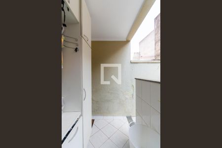 Casa de condomínio à venda com 194m², 3 quartos e 4 vagas Casa de condomínio à venda com 194m², 3 quartos e 4 vagasÁrea de Serviço