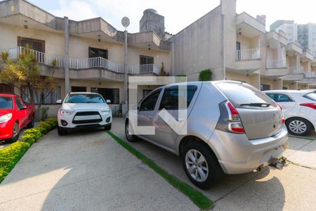 Casa de condomínio à venda com 194m², 3 quartos e 4 vagas Casa de condomínio à venda com 194m², 3 quartos e 4 vagasGaragem