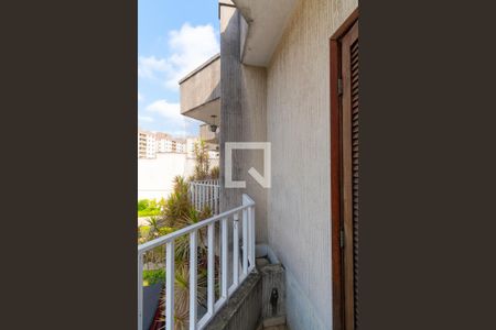 Casa de condomínio à venda com 194m², 3 quartos e 4 vagas Casa de condomínio à venda com 194m², 3 quartos e 4 vagasVaranda da Suíte