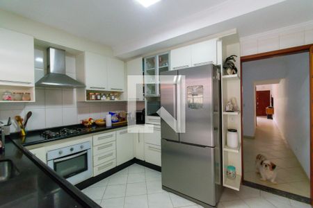 Casa de condomínio à venda com 194m², 3 quartos e 4 vagas Casa de condomínio à venda com 194m², 3 quartos e 4 vagasCozinha