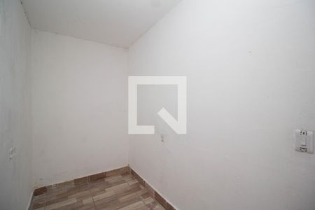 Quarto 2 de casa para alugar com 2 quartos, 40m² em Vila Penteado, São Paulo