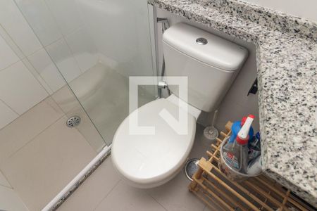 Banheiro de kitnet/studio à venda com 1 quarto, 20m² em República, São Paulo