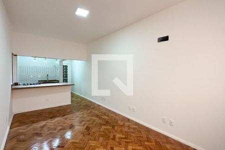 Sala de kitnet/studio à venda com 1 quarto, 42m² em Copacabana, Rio de Janeiro