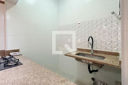 Cozinha de kitnet/studio à venda com 1 quarto, 42m² em Copacabana, Rio de Janeiro