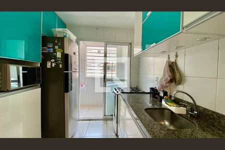 Cozinha de apartamento à venda com 2 quartos, 70m² em Nova Suíça, Belo Horizonte