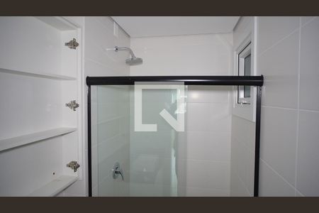 Banheiro da Suíte de apartamento para alugar com 2 quartos, 70m² em Campeche, Florianópolis