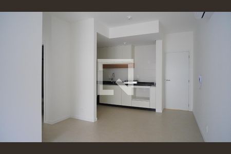 Sala de apartamento para alugar com 2 quartos, 70m² em Campeche, Florianópolis