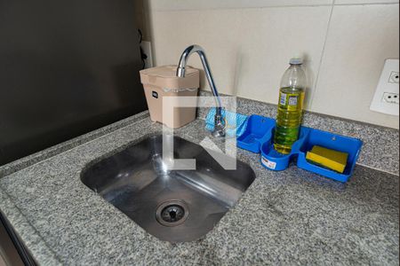 Sala / Cozinha de apartamento à venda com 1 quarto, 25m² em Bela Vista, São Paulo