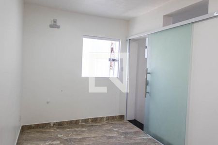 Casa para alugar com 25m², 1 quarto e sem vagaSala