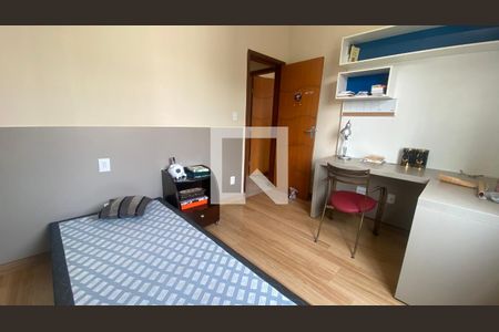 Quarto 2 de apartamento para alugar com 3 quartos, 120m² em Jardim América, Belo Horizonte