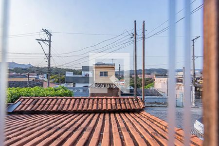 Vista sala de casa à venda com 3 quartos, 185m² em Jardim Líbano, São Paulo