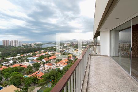 Varanda de apartamento para alugar com 4 quartos, 380m² em Barra da Tijuca, Rio de Janeiro