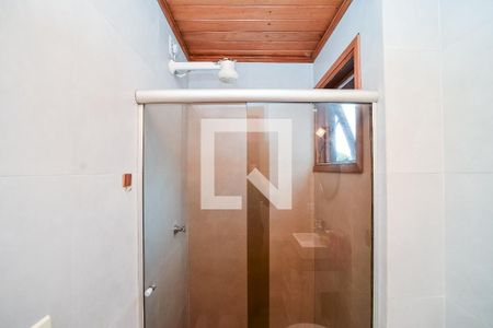 Casa à venda com 220m², 3 quartos e 2 vagas Casa à venda com 220m², 3 quartos e 2 vagasBanheiro 2