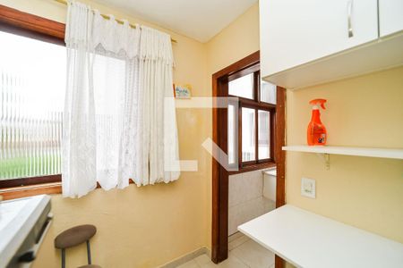 Casa à venda com 220m², 3 quartos e 2 vagas Casa à venda com 220m², 3 quartos e 2 vagasQuarto de Serviço