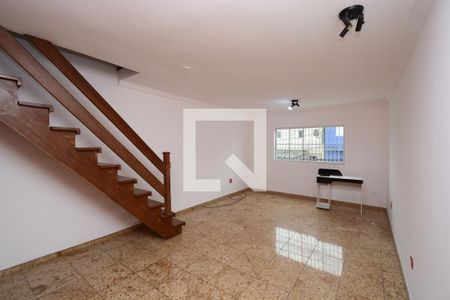 Sala de casa à venda com 3 quartos, 110m² em Jardim Santa Helena, São Paulo