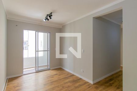 Sala de apartamento para alugar com 2 quartos, 53m² em Cemucam, Cotia