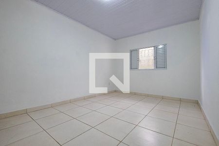 Quarto 1 de casa para alugar com 2 quartos, 100m² em Vila Madalena, São Paulo