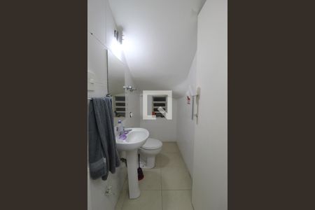 Lavabo de casa para alugar com 3 quartos, 120m² em Vila Nova Conceição, São Paulo