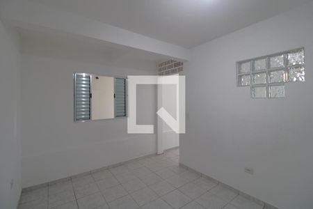 Quarto 1 de casa para alugar com 2 quartos, 100m² em Jardim dos Prados, São Paulo