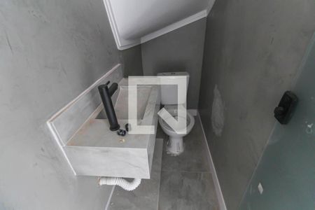 Lavabo de casa de condomínio para alugar com 3 quartos, 72m² em São Lucas, São Paulo